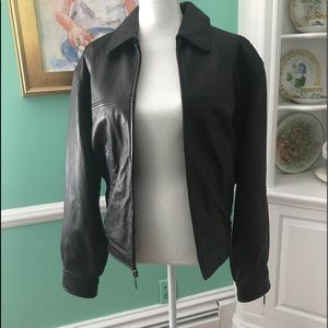 Roundtree and Yorke Black Leather Jacket Size S